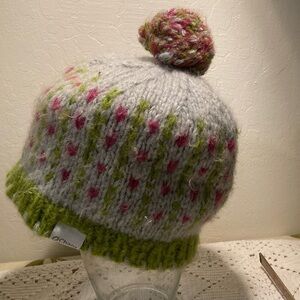 🌈 Chaos fleece lined pom pom beanie